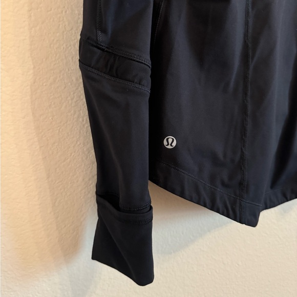 Lululemon asymmetrical quarter zip jacket Run Reflect Pullover Sz 12 - Picture 6 of 15